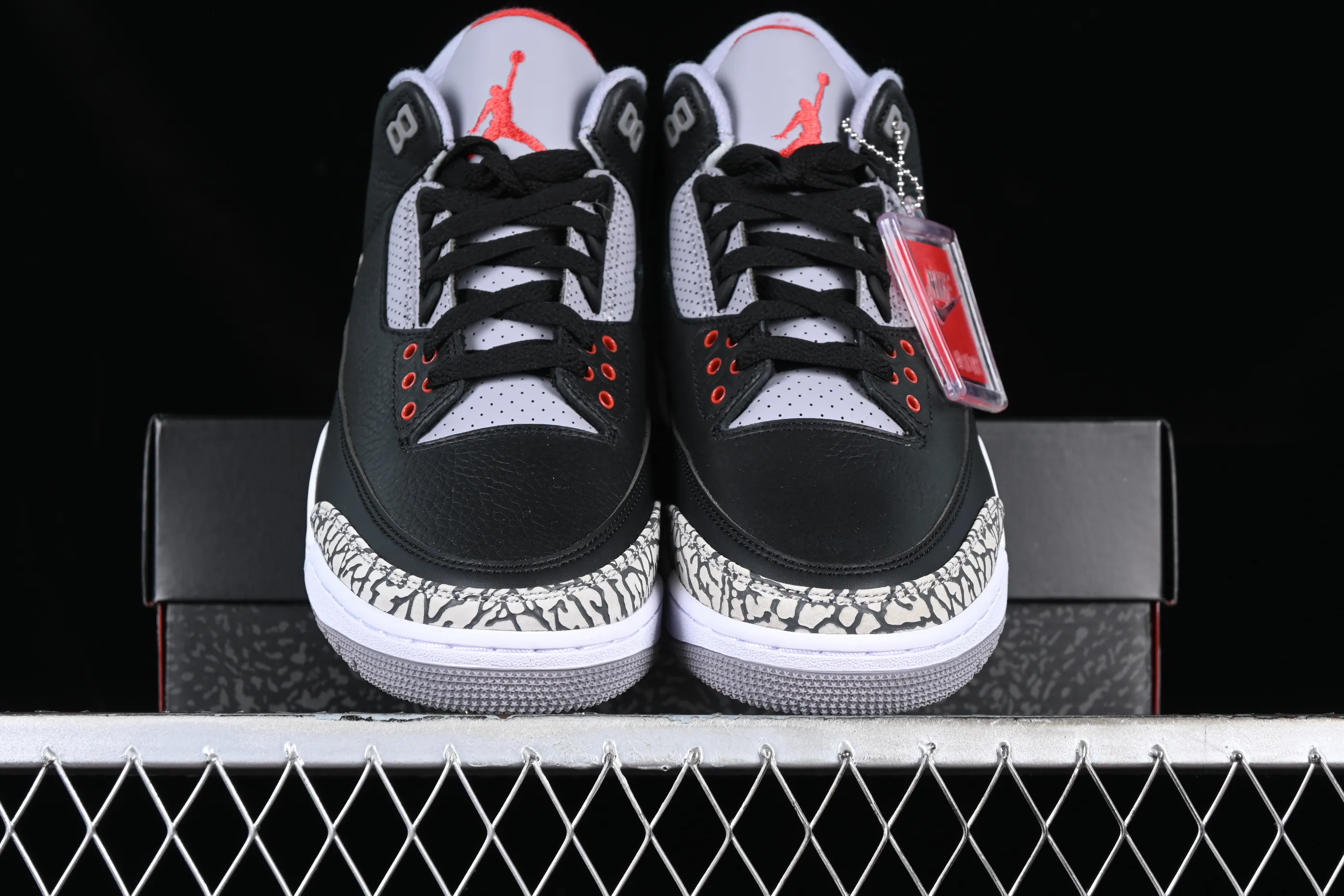 All categories Air Jordan Jordan series basketball shoes Air Jordan 3 pure original Air Jordan 3 Retro Black Cement (2018) AJ3 Joe 3 replica black cement 854262-001